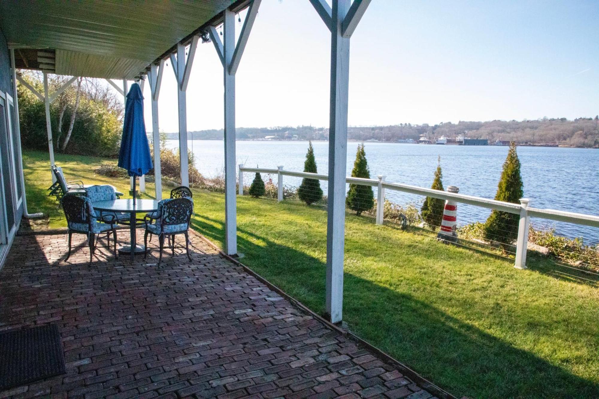 Waterfront Home With A View Groton Exteriér fotografie