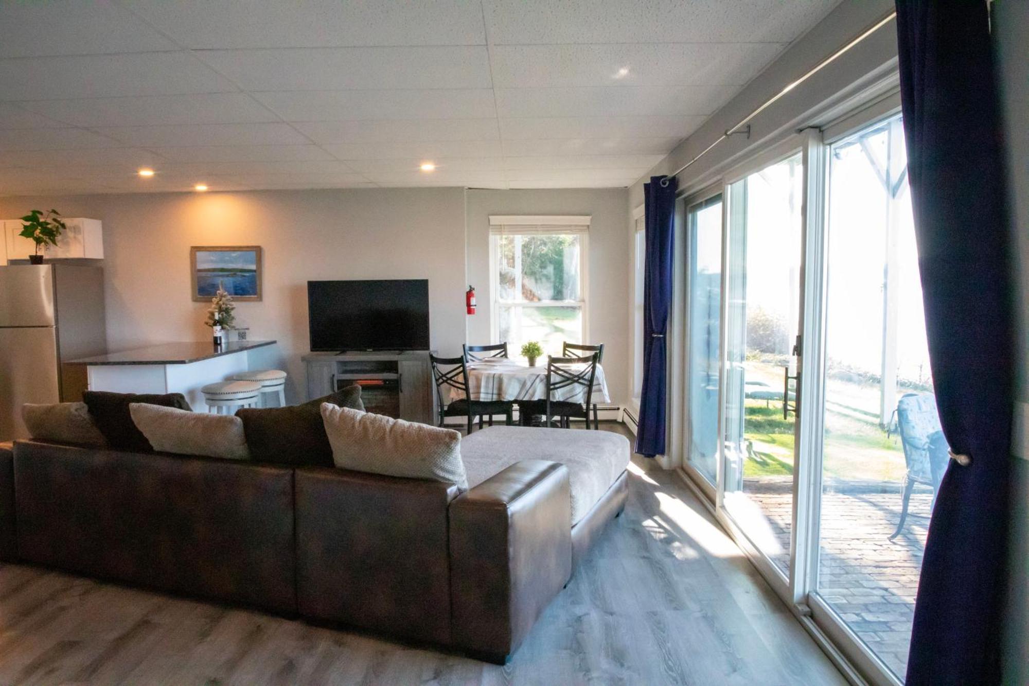 Waterfront Home With A View Groton Exteriér fotografie